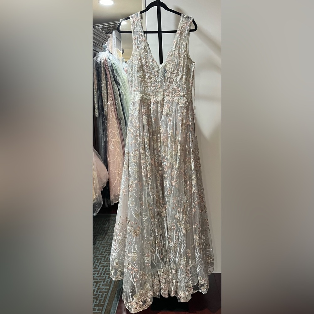 A-line embroidered floral gown - Picture 10 of 16